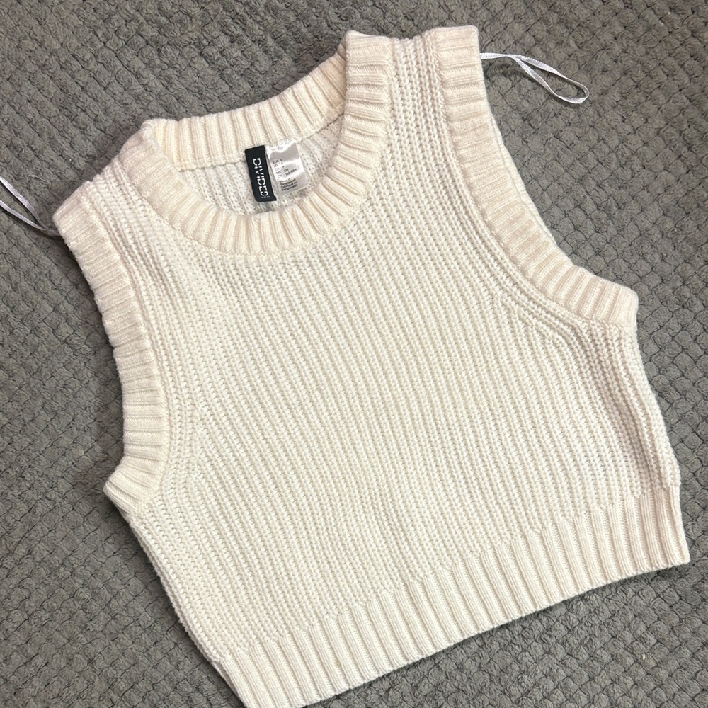 H&M Ivory Ribbed Knit Tank Top